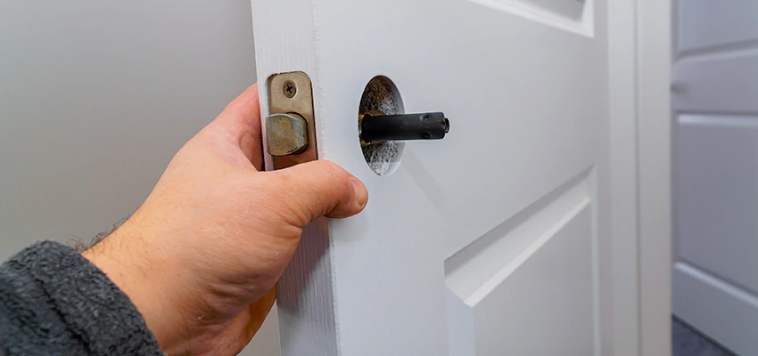 Nighttime Locksmith For Lock Repair in Guttenberg, NJ