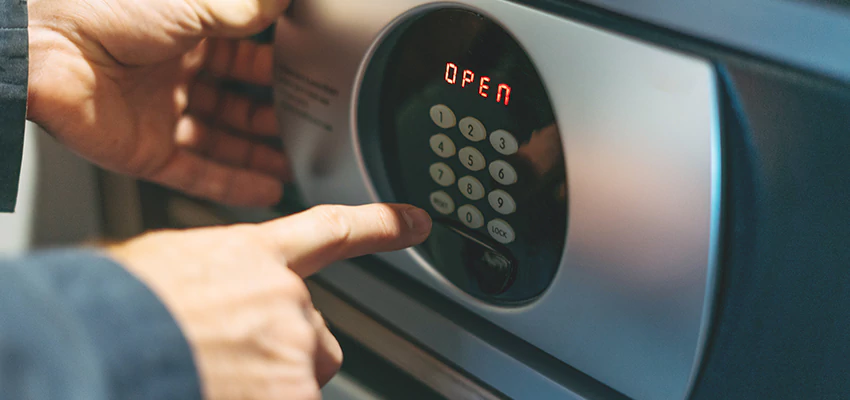 Cash Safe Openers in Guttenberg, New Jersey