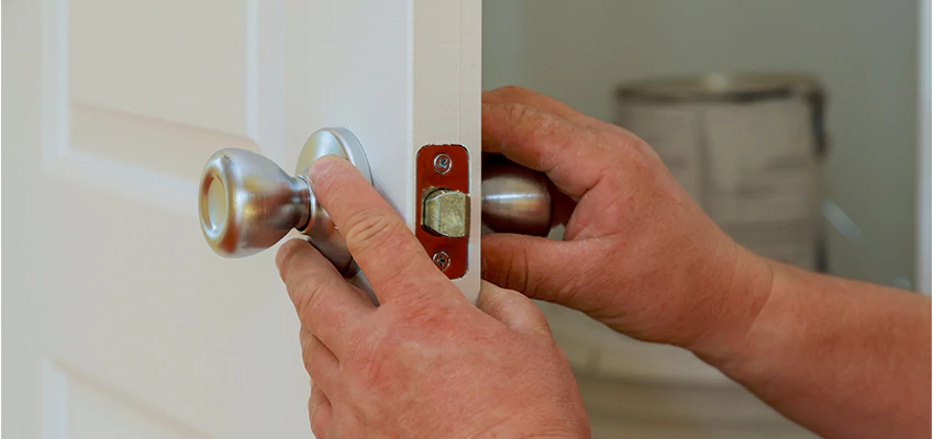 AAA Locksmiths For lock Replacement in Guttenberg, New Jersey